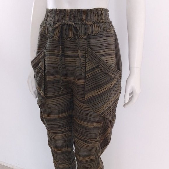 BNWT Free People (XS) Green Joggers Size UK 6 8 EU 34 36 Lounge Casual Trousers - Picture 8 of 9